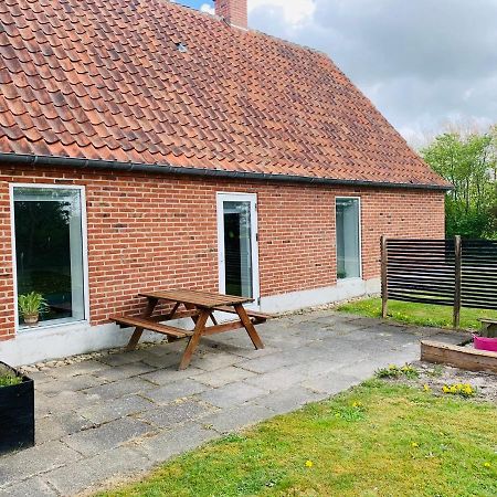 Sdr Gronkaer Feriehus - Holiday House Bækmarksbro Kültér fotó